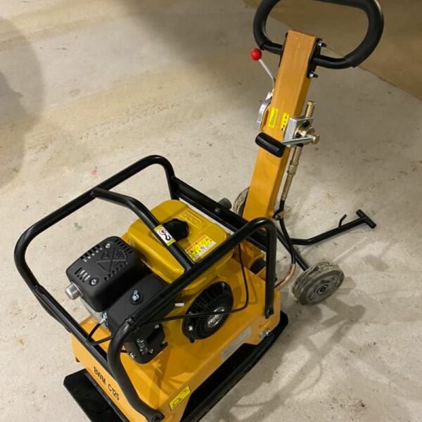 Compactor Self Propelled Petrol Vibrating Wacker Plate